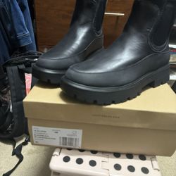 Women Boots