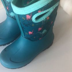 Rain And Snowing Boots $20