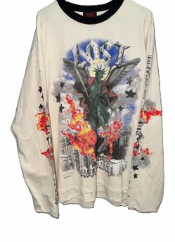 Lost Intricacy Long Sleeve Statue Of Liberty
