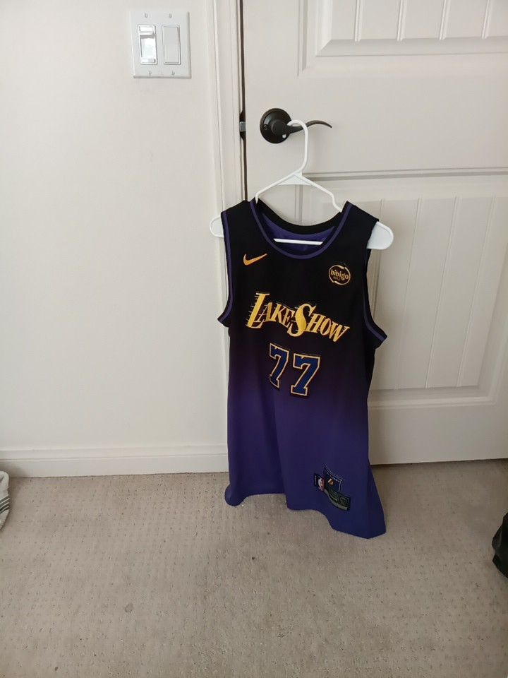 Lakers Jersey $20