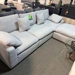 Amazing sectional!😍✅🎉 Easy financing! SALE!