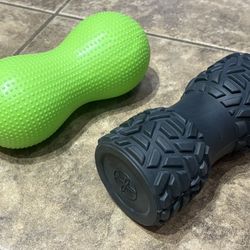 2 Gaiam Muscle Rollers