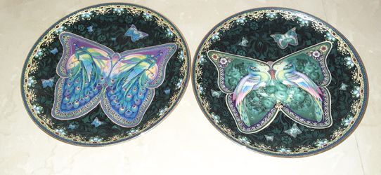 Vintage Bradford Exchange Enchanted Collector Plates It's