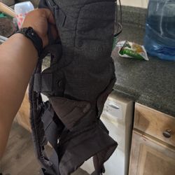 Infantino Baby Carrier 