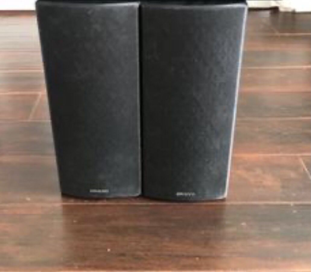Onkyo speakers (2pc, Left And Right)