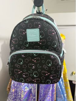 Loungefly pusheen backpack
