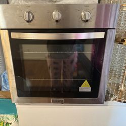Oven