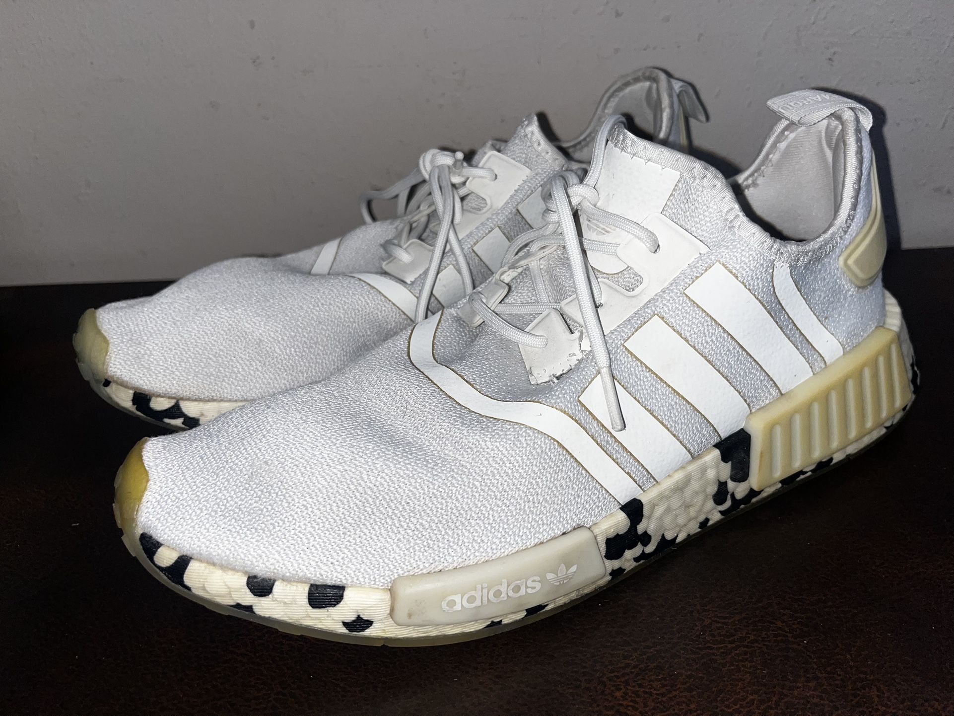 Adidas Men’s Shoes Size 11.5