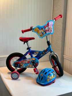 Paw Patrol Kids Bike, training wheels & helmet