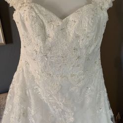 David Bridal Wedding Dress 