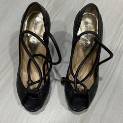Emporio Armani Heals  Size  38 