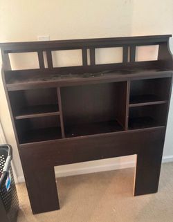 Book shelf