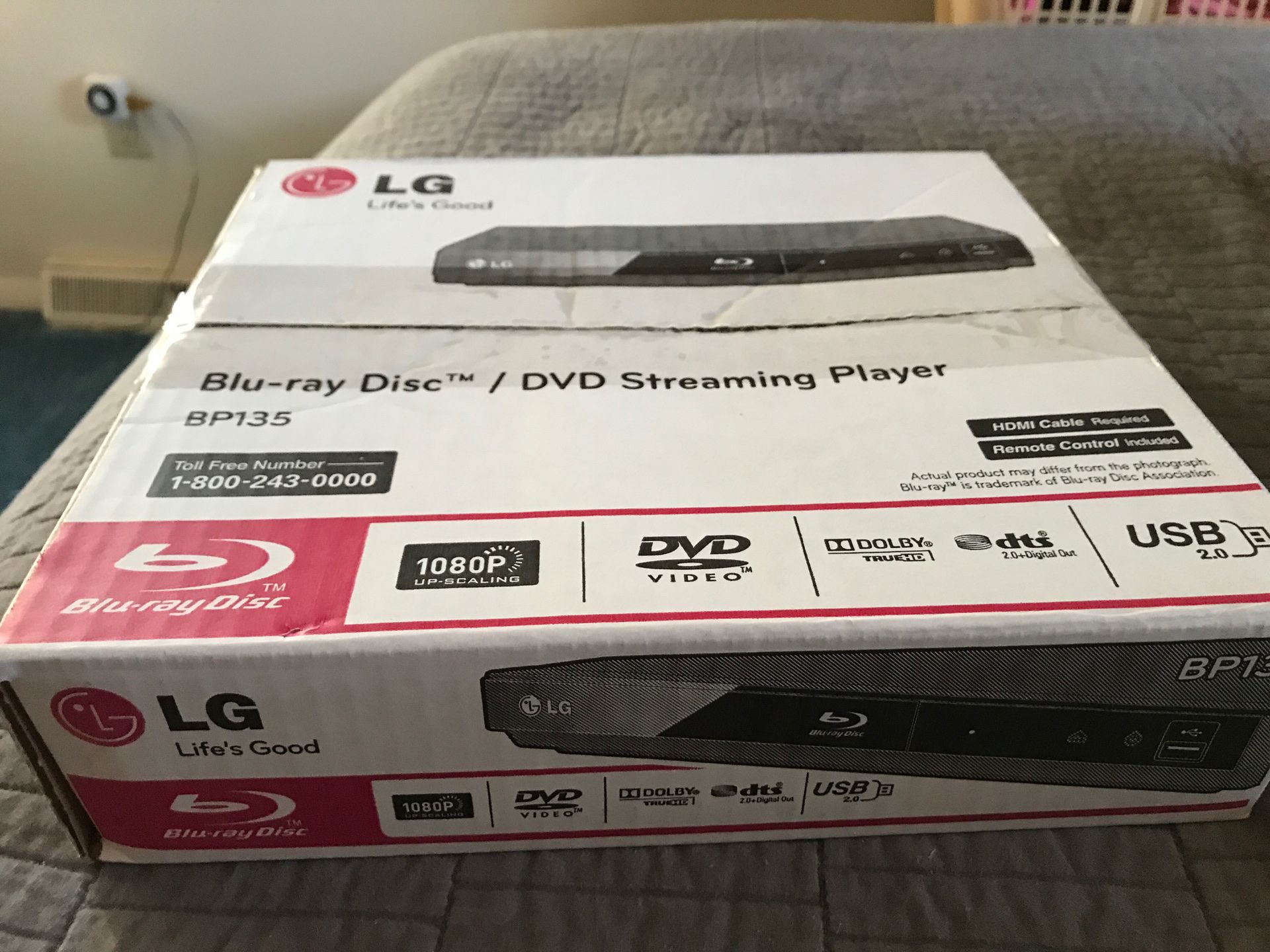 LG blu ray DVD player new in box