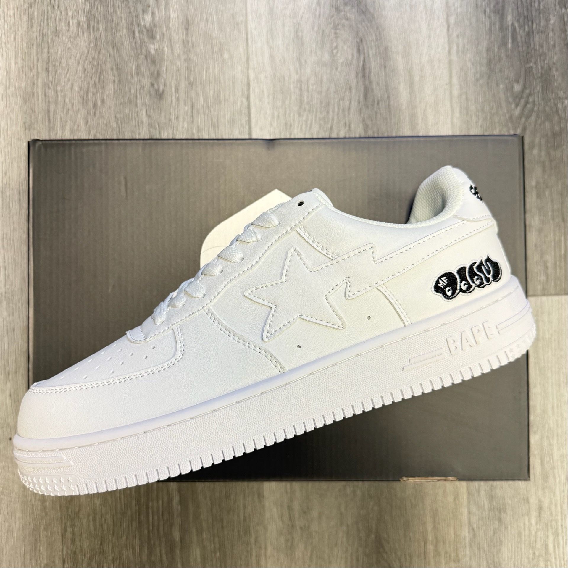 MF DOOMstas Triple White
