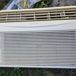 Sharp Window Ac