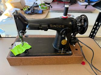 Vintage Singer 201-2 Sewing Machine - Heavy Duty Workhorse