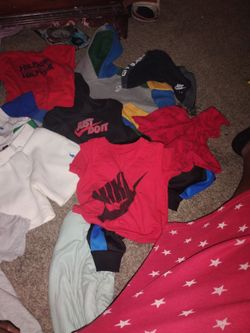 Kids clothing