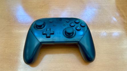 Nintendo Switch Pro Controller