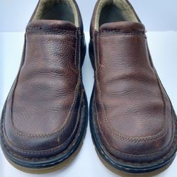 Dr. Martens slip on Brown Leather Shoe Size 9