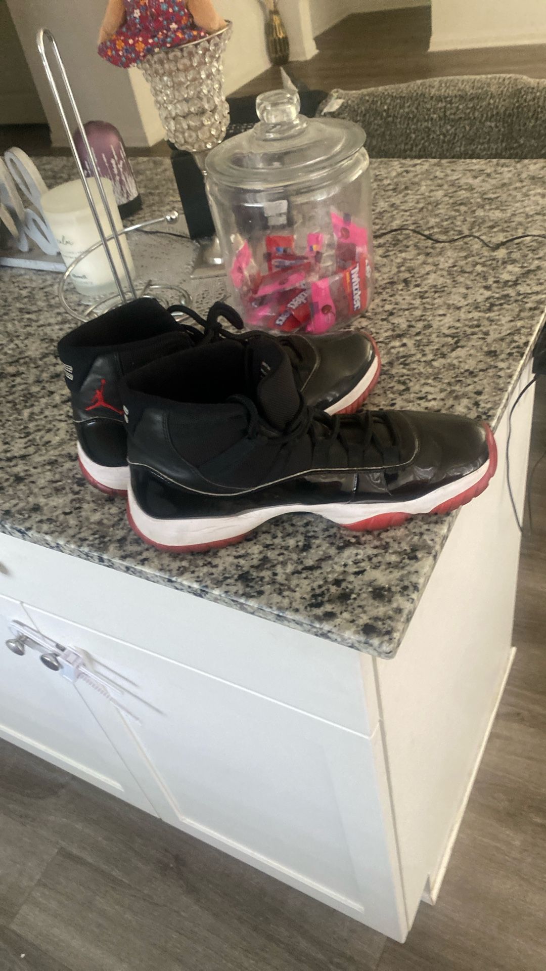 Bred 11s Used