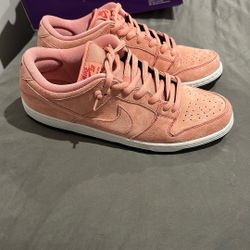 Nike SB Dunk Low Pink Pigs