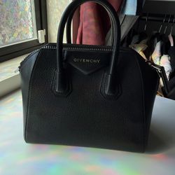 Givenchy Antigona