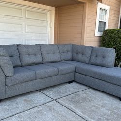 Comfy Ashley Furniture Sectional Couch/Sofa with Bed | FREE DELIVERY