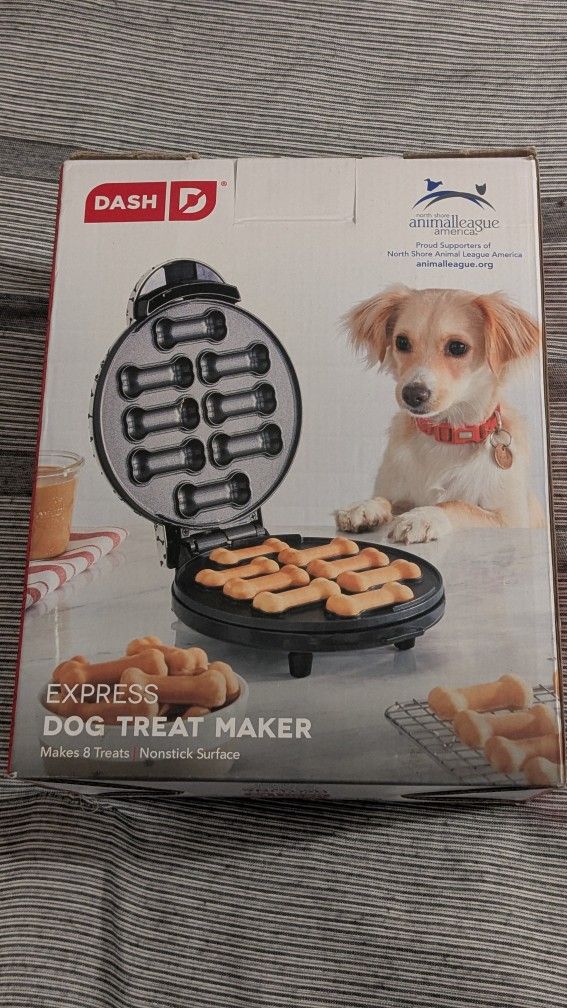 DASH Express Dog Treat Maker, Large