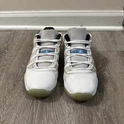 Nike Air Jordan 11 Retro Low Legend Blue Size 6y