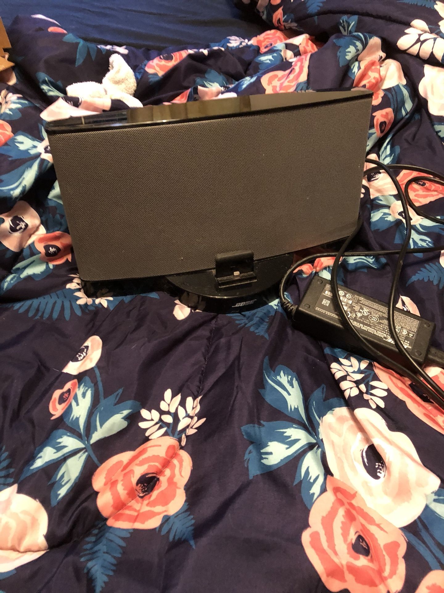 Bose dock station great condition serious buyers only