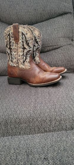 Ariat boots size 1