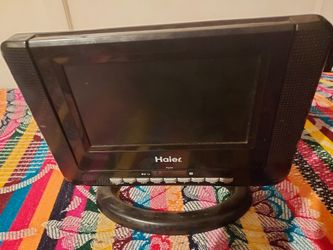 Mini TV 7" LCD TV & DVD player combo