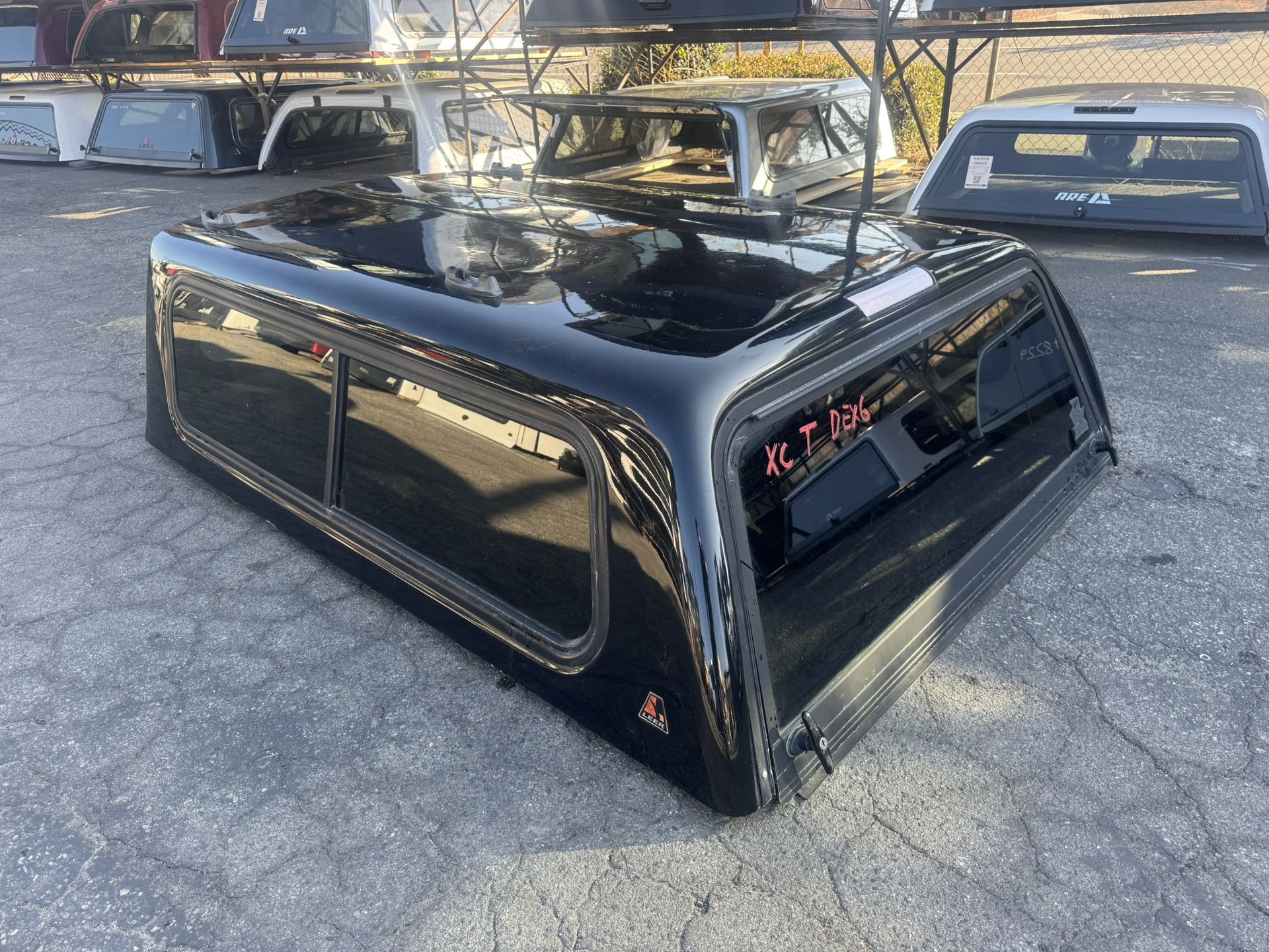 Toyota Or Tacoma Camper Shell 1986-04