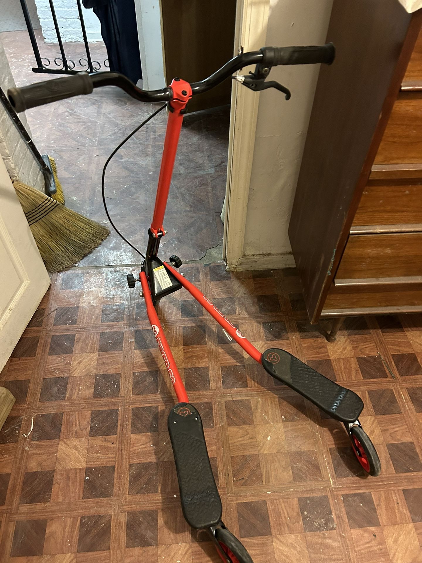 Y Volution Y Fliker Lift Kids' Scooter Red