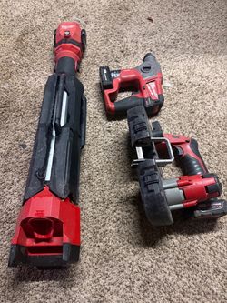 Milwaukee m12