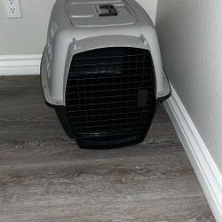 Dog crate