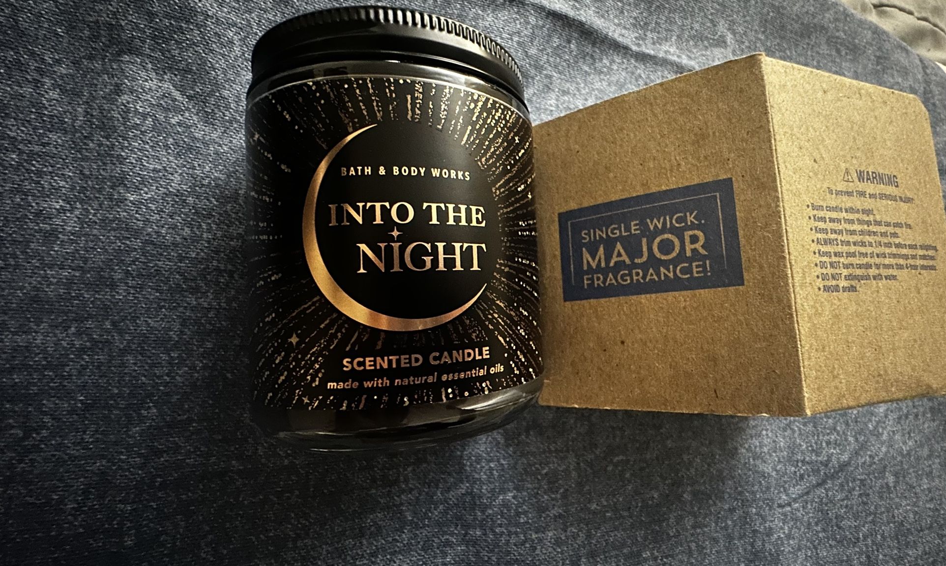 Bath & Body Works Into The Night Candle - Black and Gold 7onz