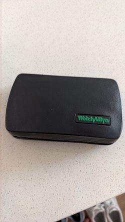 Welch Allyn otoscope/ophthalmoscope