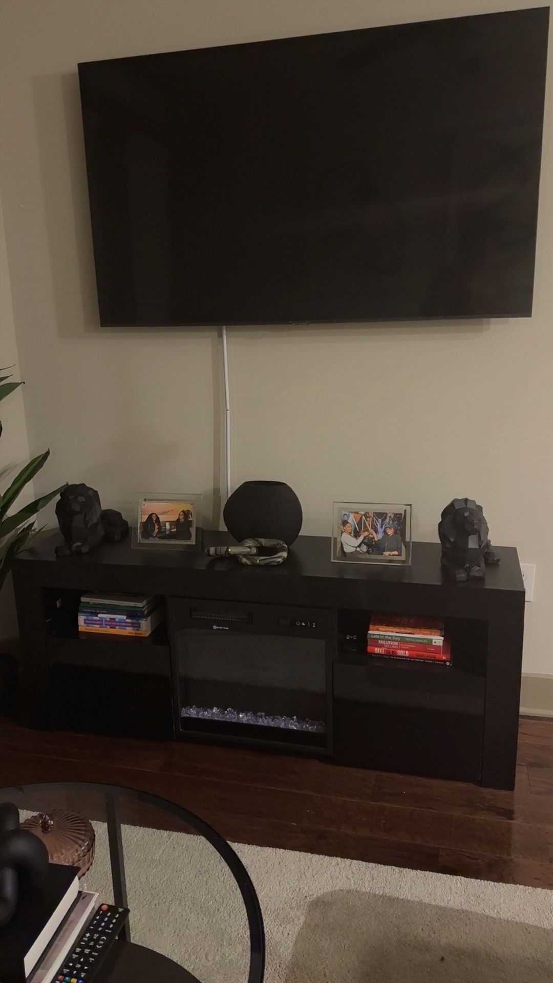 Black Matt Tv Stand/fire Place