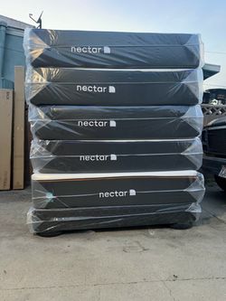 ☎️📲📞call or Tex (213)713-74-89      Nectar Mattress.             Nectar Premier Queen Size  - 13" Memory Foam Mattress     New Mattress in a plastic
