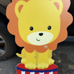 Leon Figura Decorativas para Fiestas y Eventos – Usadas, en buen estado