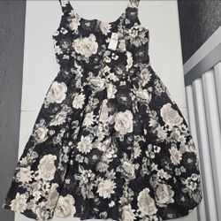 NWT GAP dress with pockets