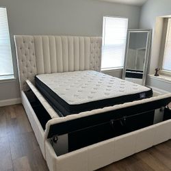 (Discount Code: RSG) Queen/King Size Storage Bed Frame Color Options ⭐$39 Down Payment with Financing ⭐ 90 Days same as cash