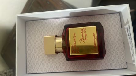 Bacarate rouge 540