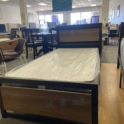 Twin Platform Bed Frame 
