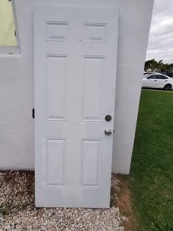 Puerta Exterior