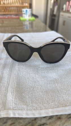 CHANEL 5414 Butterfly Black/Beige Acetate Sunglasses with Gray Lenses