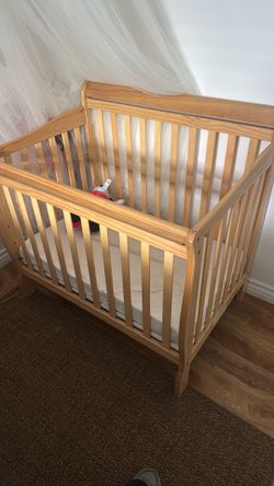 Crib with mattress