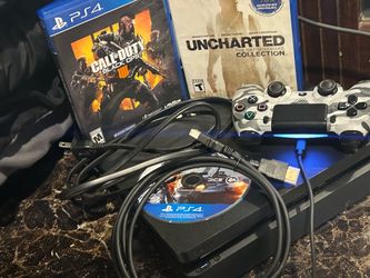 Ps4 Slim 1 TB WITH GAMES