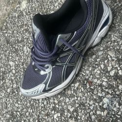 Men’s Shoes